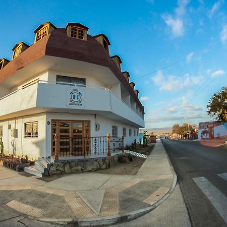 Hotel Quinta Estacion 칼데라 외부 사진